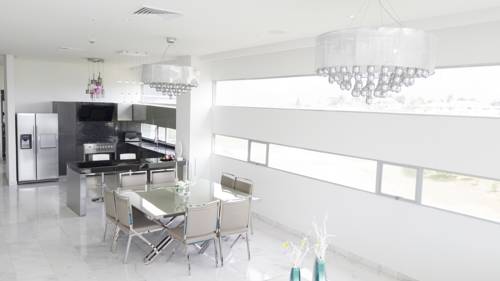 Imagen de la habitación del Hotel Punta Diamante Resort. Foto 6