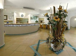 Imagen general del Hotel Punta Est. Foto 5