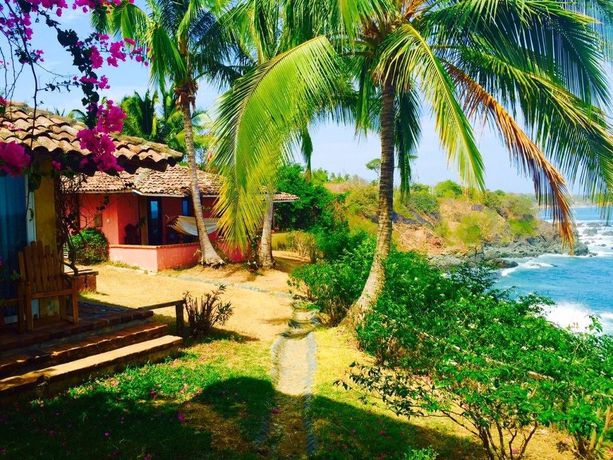 Imagen de los exteriores del Hotel Punta Franca. Foto 6