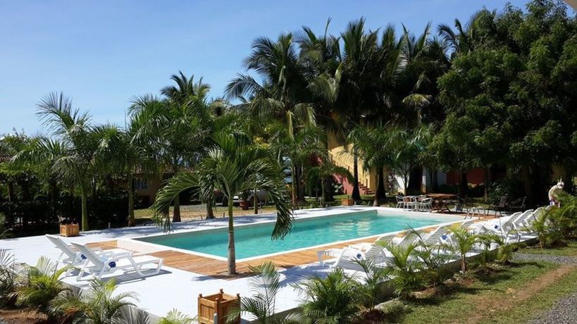 Imagen de los exteriores del Hotel Punta Franca. Foto 9