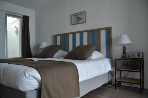 Imagen de la habitación del Hotel Punta Lara. Foto 3