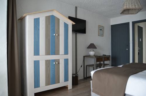 Imagen de la habitación del Hotel Punta Lara. Foto 5