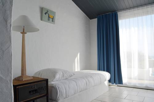 Imagen de la habitación del Hotel Punta Lara. Foto 16