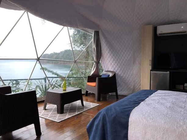 Imagen de la habitación del Hotel Punta Leona. Foto 16