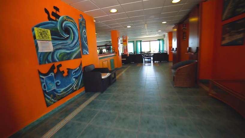 Imagen de los interiores del Hotel Punta Licosa. Foto 17