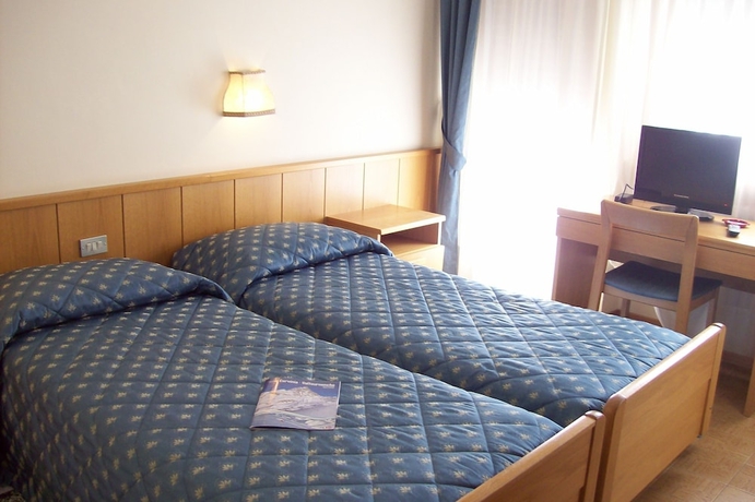 Imagen de la habitación del Hotel Punta Margherita. Foto 8