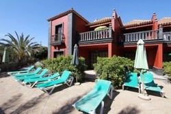 Imagen de los exteriores del Hotel Punta Marina. Foto 4