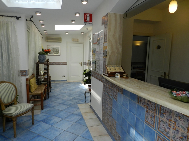 Imagen de los interiores del Hotel Punta Mesco. Foto 14