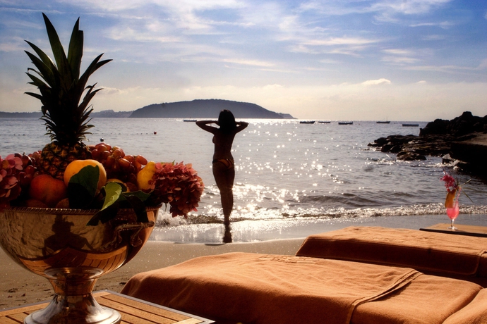 Imagen de los exteriores del Hotel Punta Molino Beach Resort and Thermal Spa. Foto 11