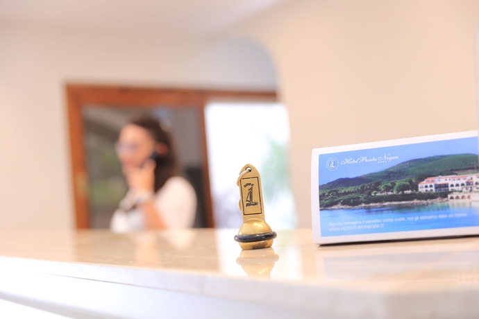 Imagen de los interiores del Hotel Punta Negra. Foto 15