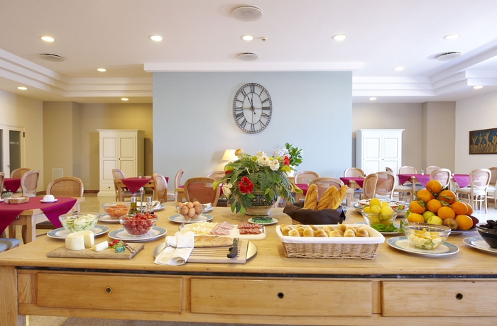 Imagen del bar/restaurante del Hotel Punta Nord - Est. Foto 4