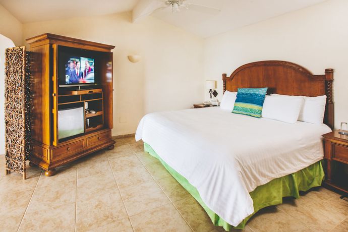 Imagen de la habitación del Hotel Punta Pescadero Paradise. Foto 13