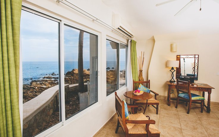 Imagen de la habitación del Hotel Punta Pescadero Paradise. Foto 16