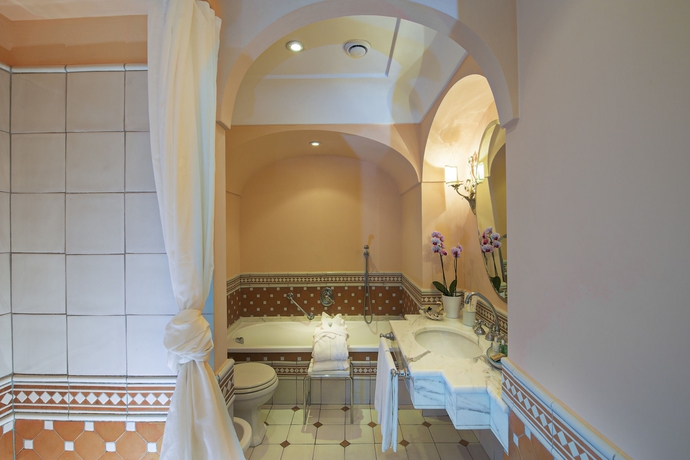 Imagen de la habitación del Hotel Punta Regina. Foto 7