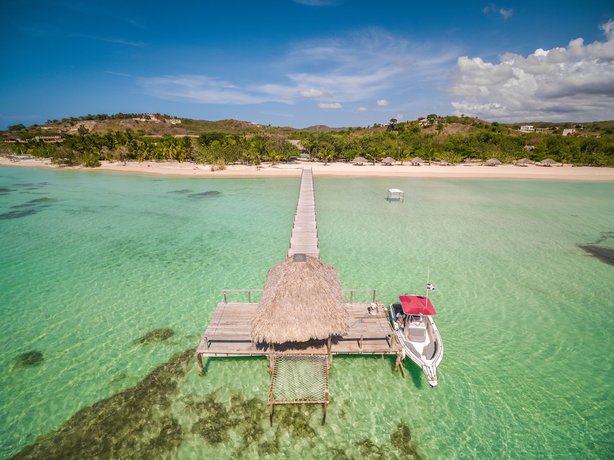 Imagen de los exteriores del Hotel Punta Rucia Lodge. Foto 12