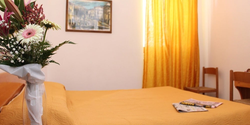 Imagen de la habitación del Hotel Punta San Francesco. Foto 7