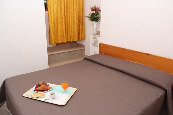 Imagen de la habitación del Hotel Punta San Francesco. Foto 13