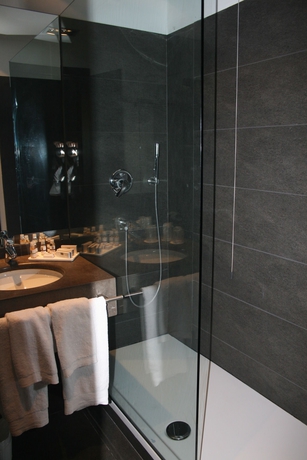 Imagen de la habitación del Hotel Punta San Martino. Foto 11