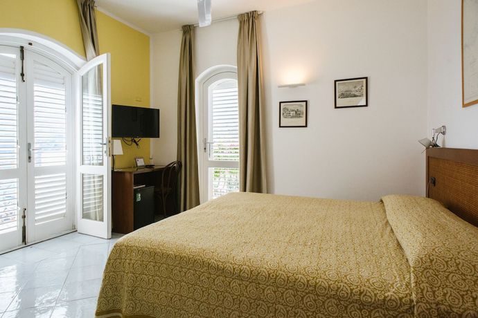 Imagen de la habitación del Hotel Punta Scario. Foto 2