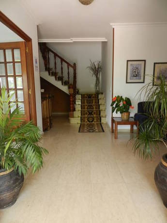 Imagen de los interiores del Hotel Punta Seame. Foto 10