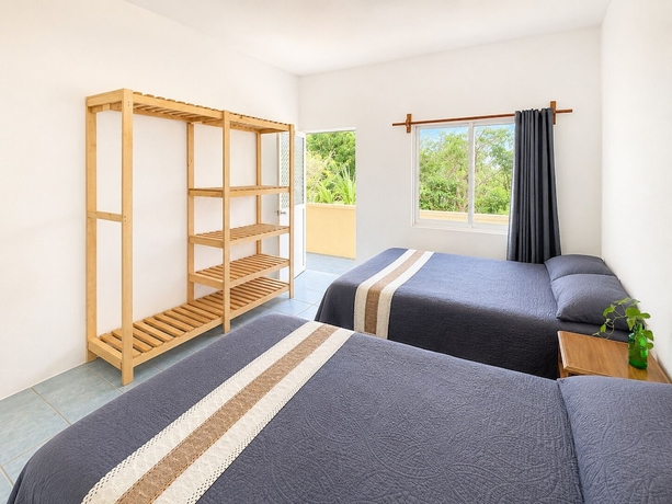 Imagen de la habitación del Hotel Punta Sol. Foto 10
