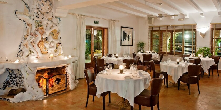 Imagen general del Hotel Punta Sur. Foto 3