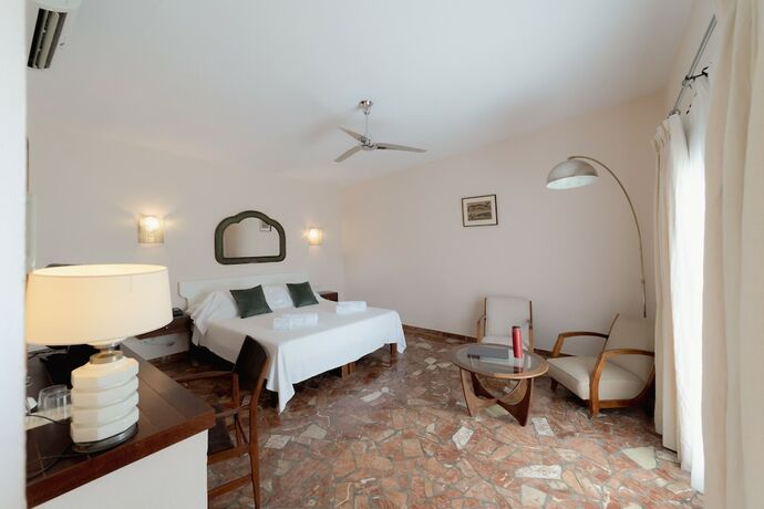 Imagen de la habitación del Hotel Punta Sur. Foto 11