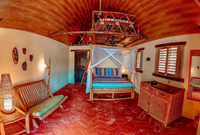 Imagen de la habitación del Hotel Punta Teonoste. Foto 3