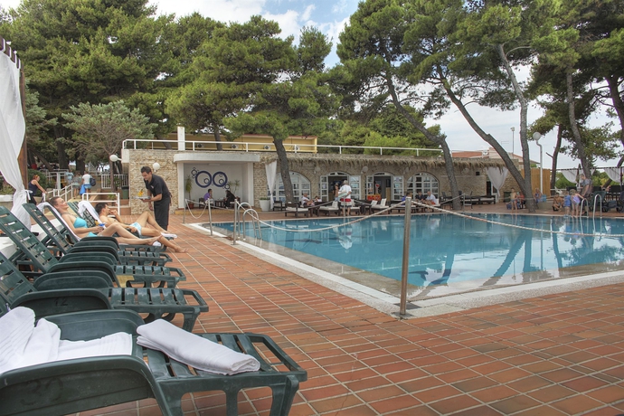 Imagen de la piscina del Hotel Punta, Vodice. Foto 13