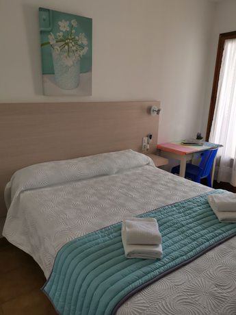 Imagen de la habitación del Hotel Punta e Mare. Foto 6