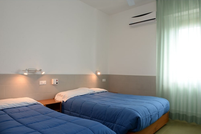Imagen de la habitación del Hotel Puntabella. Foto 4