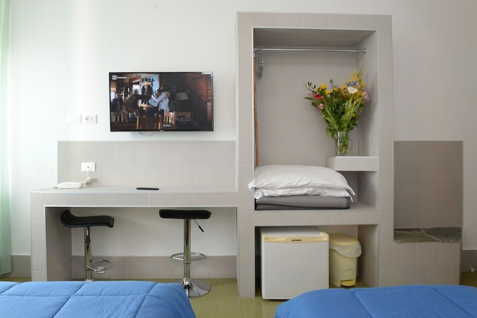 Imagen de la habitación del Hotel Puntabella. Foto 16