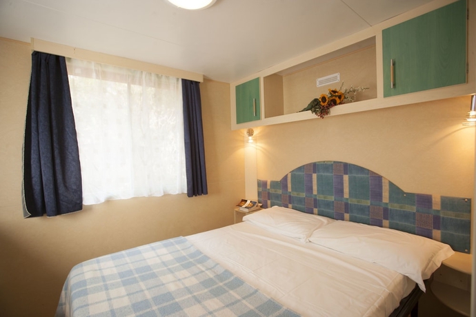 Imagen de la habitación del Hotel Puntala Camp & Resort. Foto 11