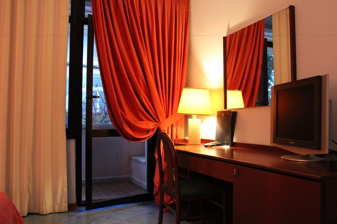 Imagen de la habitación del Hotel Puntaquattroventi. Foto 11