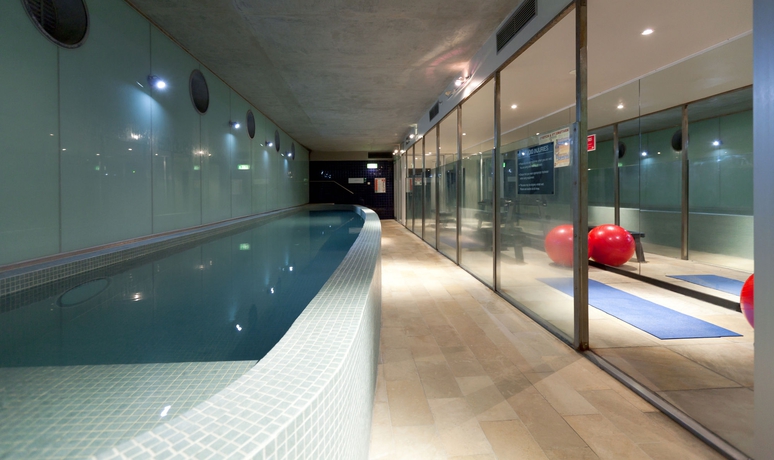 Imagen de la piscina del Hotel Punthill Little Bourke. Foto 16