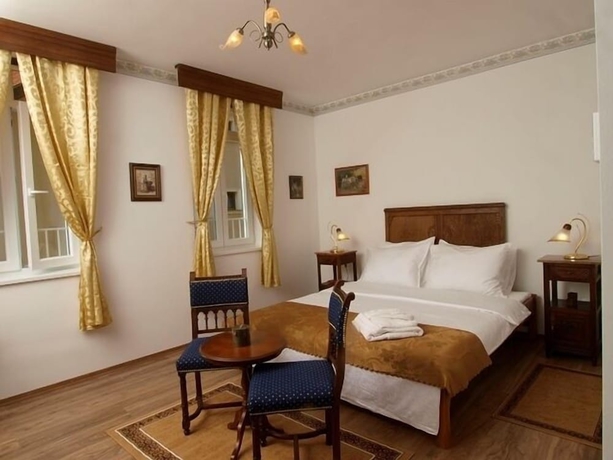 Imagen de la habitación del Hotel Puntijar. Foto 9