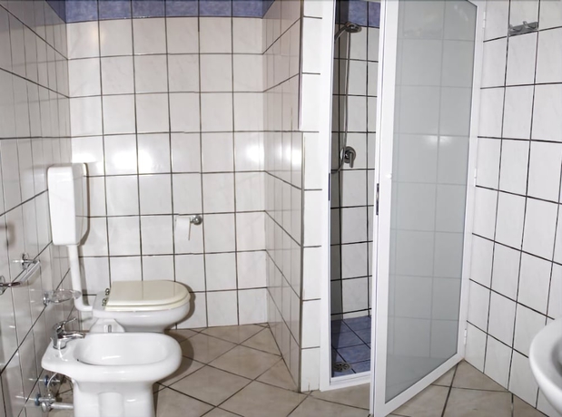 Imagen de la habitación del Hotel Punto Azzurro. Foto 13