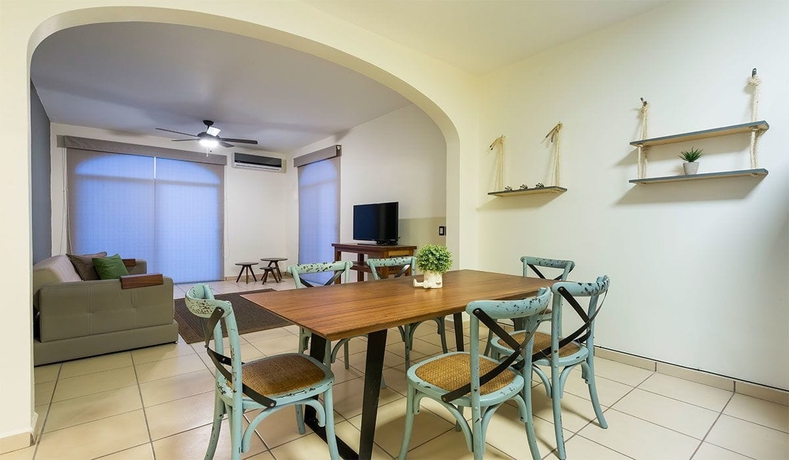 Imagen de la habitación del Hotel Punto Mita Suites. Foto 8