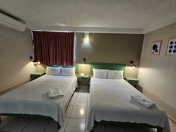 Imagen de la habitación del Hotel Punto Poza Rica. Foto 14