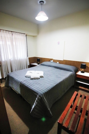Imagen de la habitación del Hotel Punto Sur Avenida. Foto 1