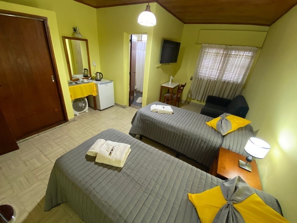 Imagen de la habitación del Hotel Punto Sur Avenida. Foto 11