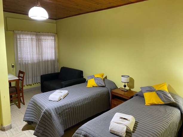 Imagen de la habitación del Hotel Punto Sur Avenida. Foto 13