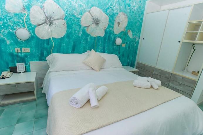 Imagen de la habitación del Hotel Punto Verde. Foto 3