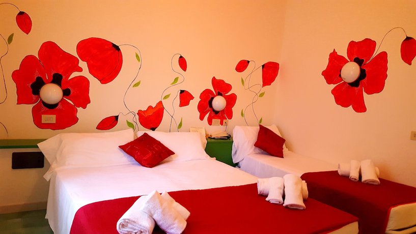 Imagen de la habitación del Hotel Punto Verde. Foto 15