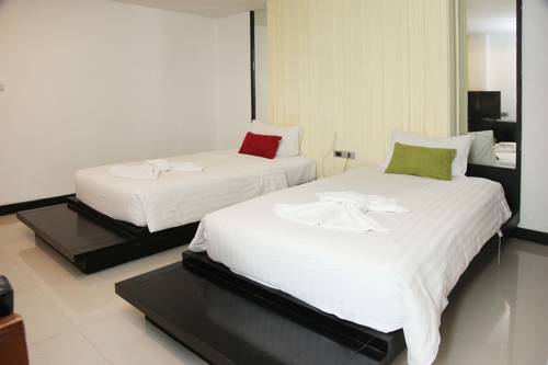 Imagen de la habitación del Hotel Punyapha Place Beach. Foto 7