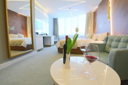 Imagen de la habitación del Hotel Pupin Novi Sad. Foto 7