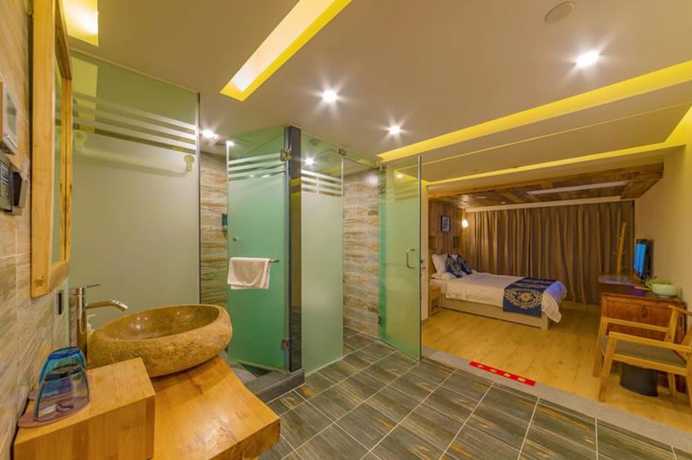 Imagen de la habitación del Hotel Puqi Nanting Garden. Foto 14