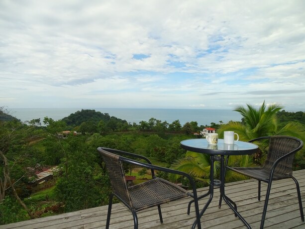 Imagen de la habitación del Hotel Pura Natura Lodge. Foto 19