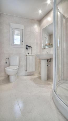 Imagen general del Hotel Pura Vida Pirineos. Foto 11