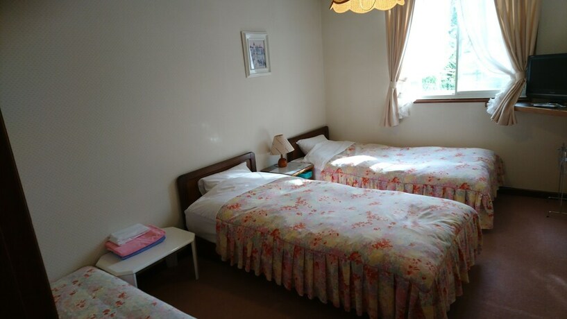 Imagen de la habitación del Hotel Pure Mall Mimosa. Foto 28